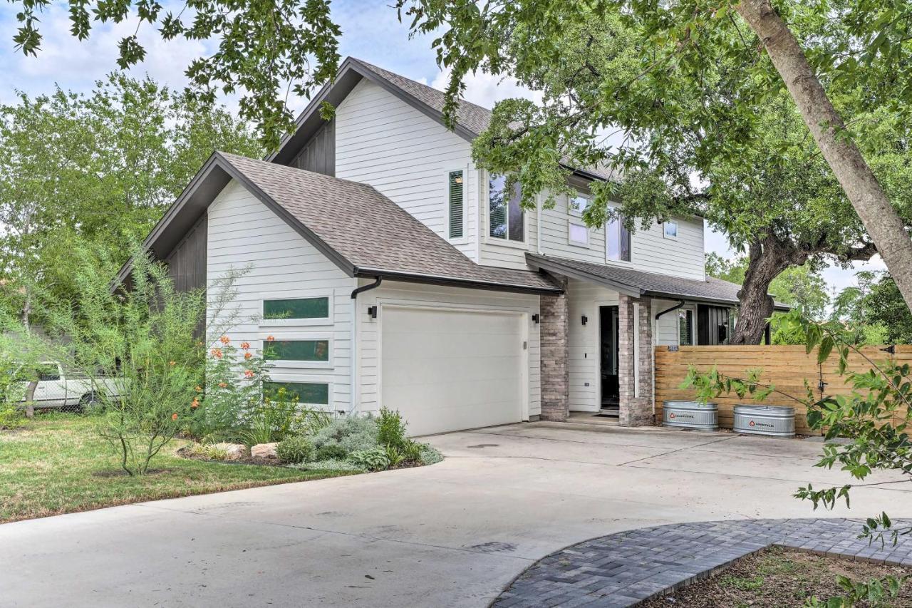 Gorgeous Georgetown Home, Walk To The Square! Exterior photo