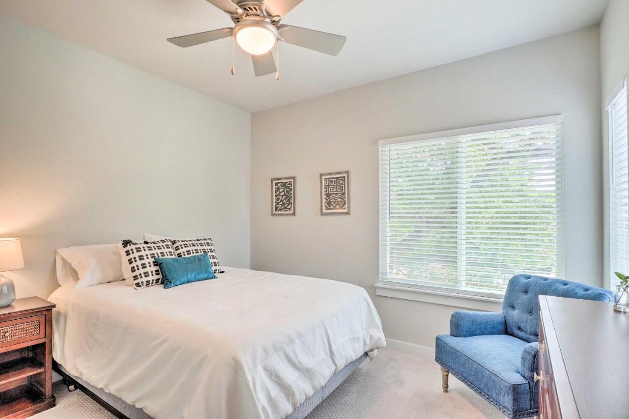 Gorgeous Georgetown Home, Walk To The Square! Exterior photo